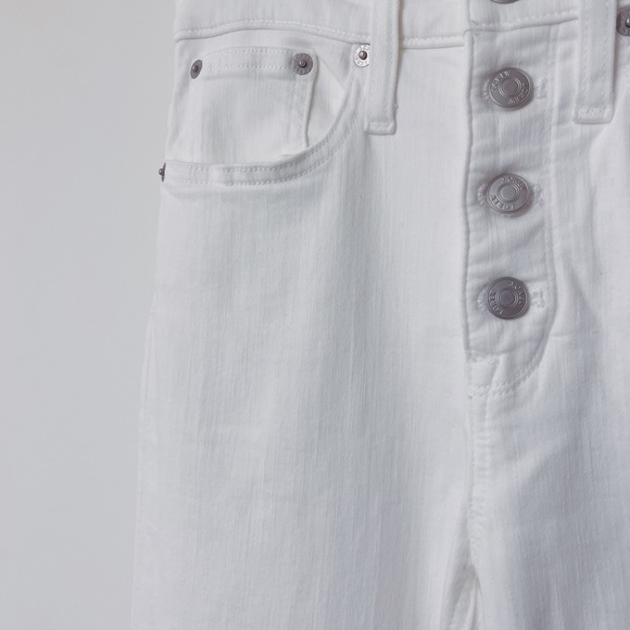 J.Crew | 9" Demi-Boot Crop Jean in White With Button Fly | Size 26 - Picture 2 of 5